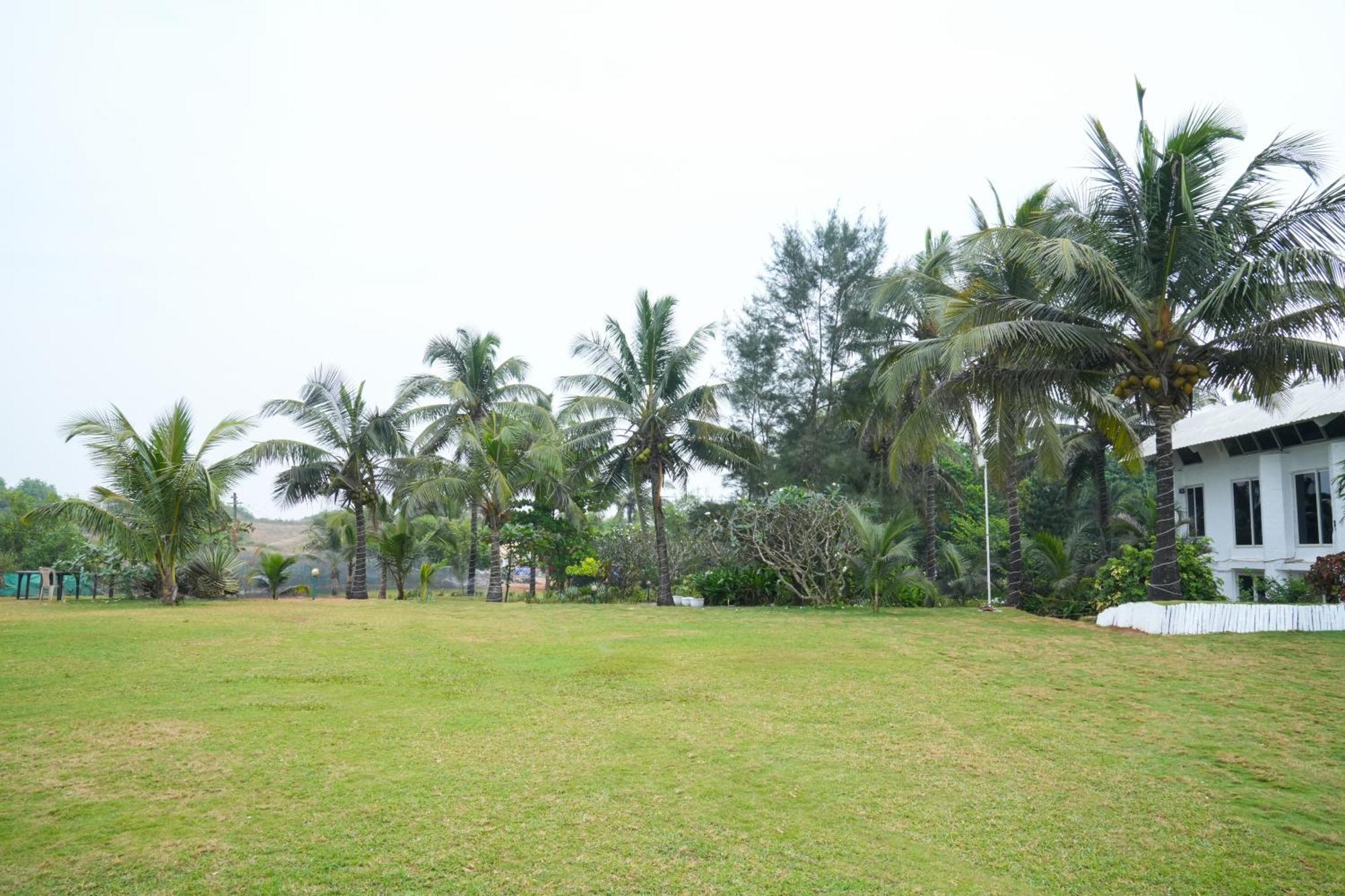 Regenta Beach House Resort, Goa Benaulim Dış mekan fotoğraf